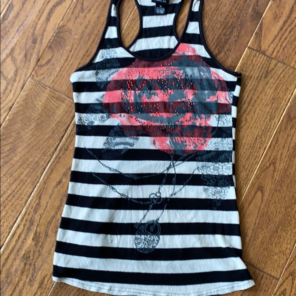 Rue 21 tank top.. med🌺
